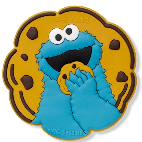 NEW Wet N Wild Sesame Street Me Want Cookie! Limited Edition Hand Mirror - Picture 2 of 5